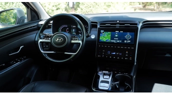 Аренда Hyundai Tucson Black Hyundai Tucson Black салон
