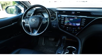 Аренда Toyota Camry 70 в Астане без водителя по цене от 27 000 ₸/сутки Toyota Camry 70